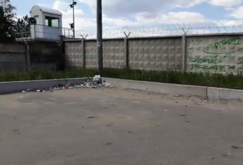 Жителей Северодвинска приглашают на уборку заводской парковки